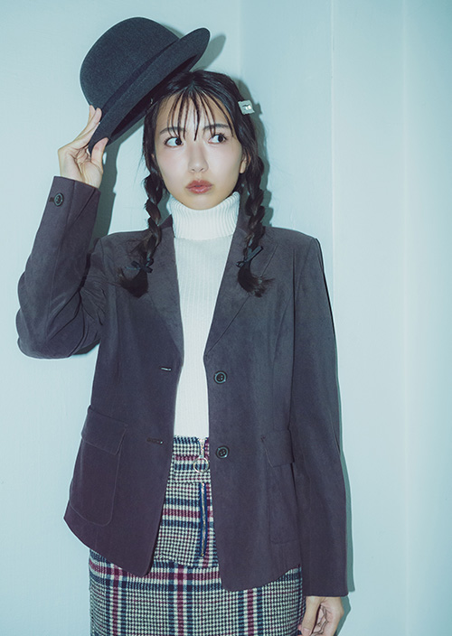 春名 凛和 HIYORI HARUNA
