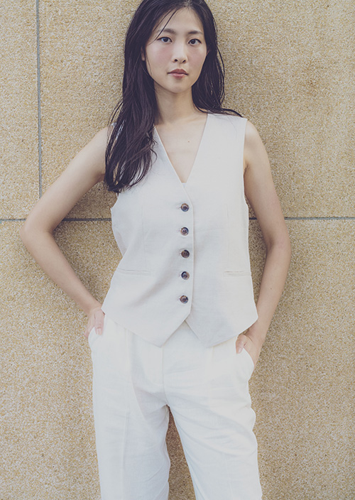 岡田梨紗子 RISAKO OKADA