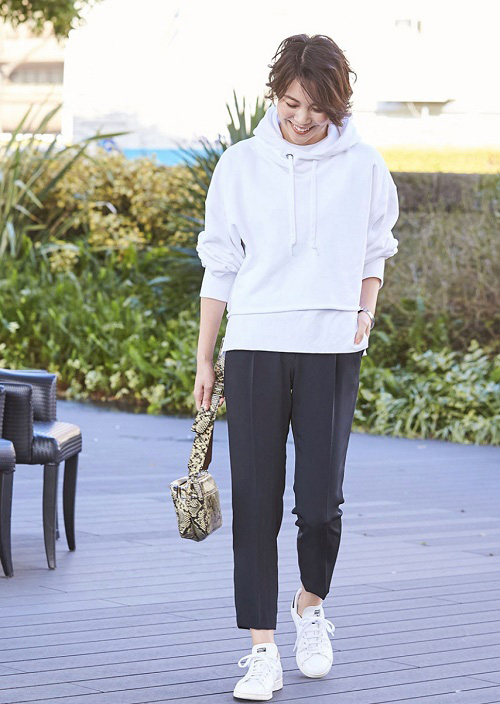  奥野 沙耶佳 SAYAKA OKUNO